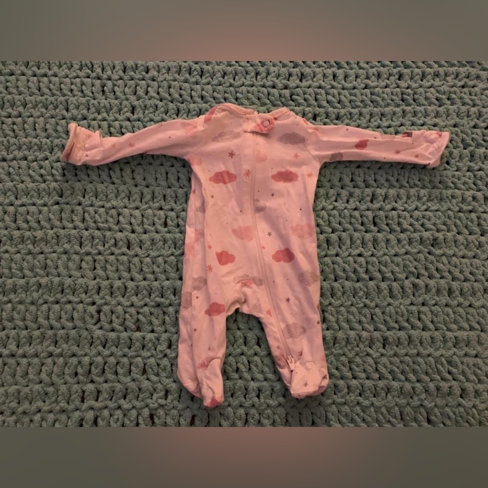 Newborn sleeper